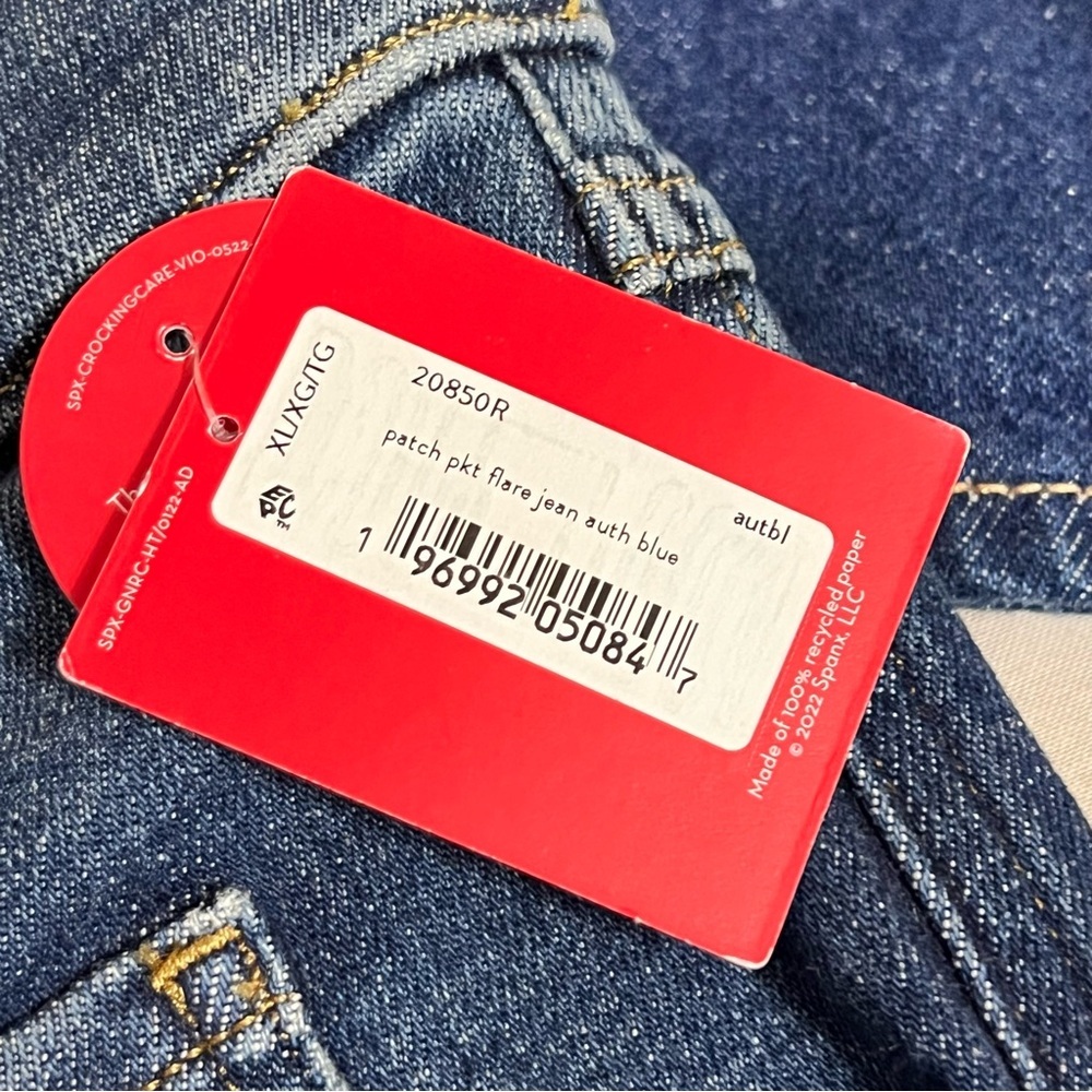 Spanx Patch Pocket Flare Jeans Size XL New - Picture 12 of 13